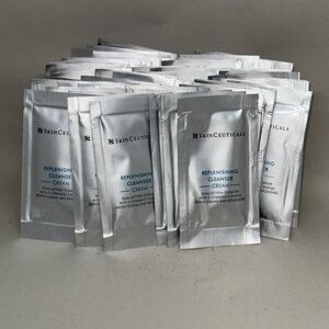 SkinCeuticals REPLENISHING CLEANSER CREAM 0.06 oz/ 2mL SINGLE USE (Pack of 50)